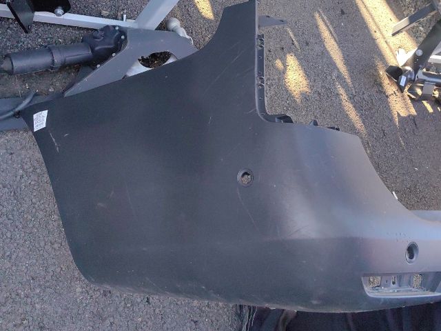 bontott MERCEDES-BENZ VITO Hátsó Lökhárító (Üresen)