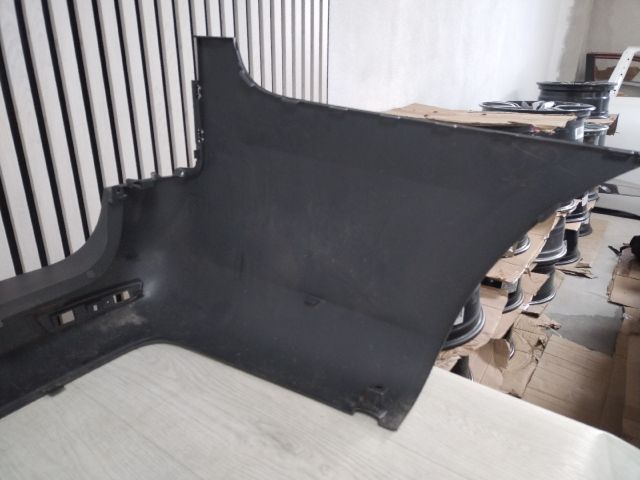 bontott MERCEDES-BENZ VITO Hátsó Lökhárító (Üresen)