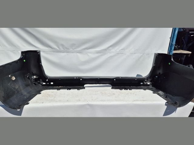 bontott MERCEDES-BENZ VITO Hátsó Lökhárító (Üresen)