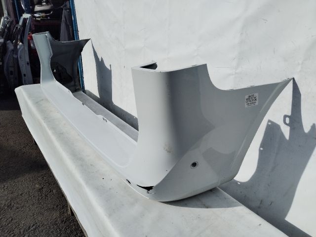 bontott MERCEDES-BENZ VITO Hátsó Lökhárító (Üresen)