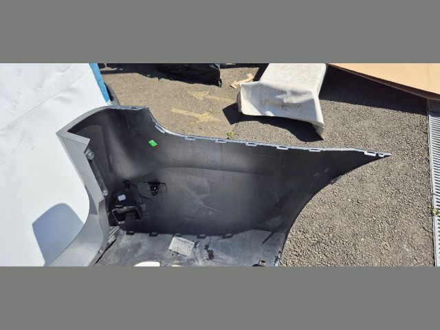 bontott MERCEDES-BENZ VITO Hátsó Lökhárító (Üresen)