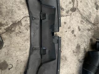 bontott MERCEDES-BENZ VITO Homlokfal Burkolat