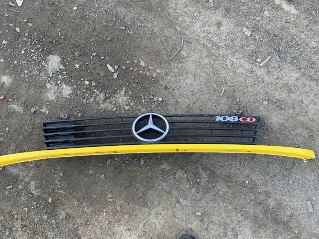 bontott MERCEDES-BENZ VITO Hűtőrács