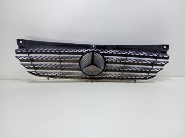bontott MERCEDES-BENZ VITO Hűtőrács