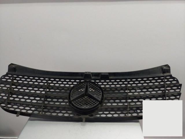 bontott MERCEDES-BENZ VITO Hűtőrács