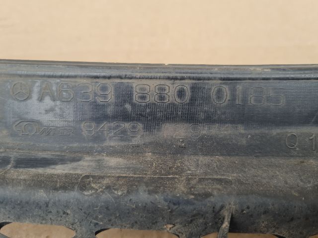 bontott MERCEDES-BENZ VITO Hűtőrács