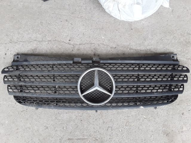 bontott MERCEDES-BENZ VITO Hűtőrács