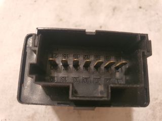 bontott MERCEDES-BENZ VITO Irányjelző Relé