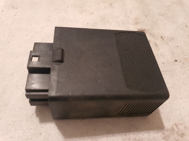 bontott MERCEDES-BENZ VITO Irányjelző Relé