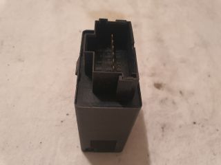 bontott MERCEDES-BENZ VITO Irányjelző Relé