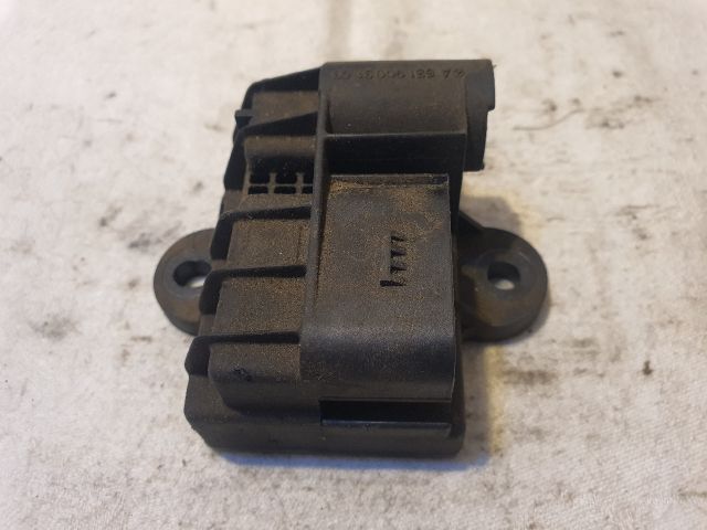 bontott MERCEDES-BENZ VITO Izzító Relé