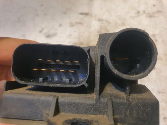 bontott MERCEDES-BENZ VITO Izzító Relé