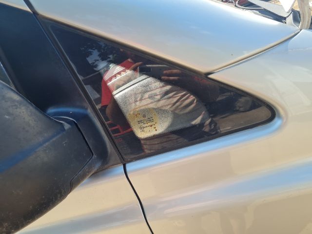 bontott MERCEDES-BENZ VITO Jobb A Oszlop Oldalablak Üveg