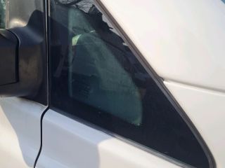 bontott MERCEDES-BENZ VITO Jobb A Oszlop Oldalablak Üveg