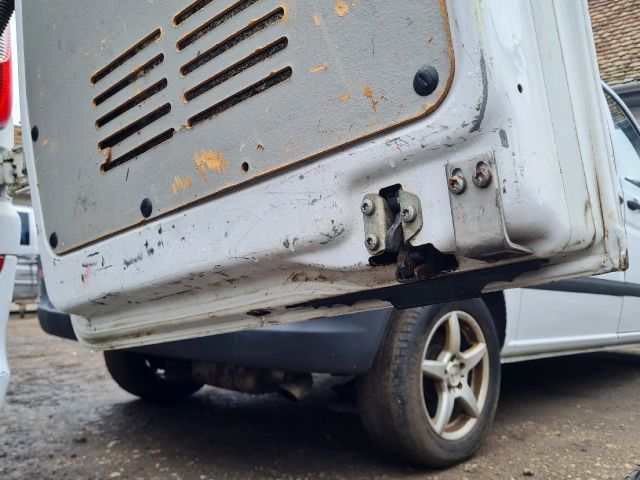 bontott MERCEDES-BENZ VITO Jobb Csomagtérajtó (Üres lemez)
