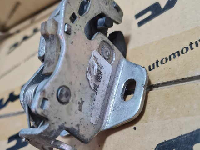 bontott MERCEDES-BENZ VITO Jobb Csomagtérajtó Zárszerkezet