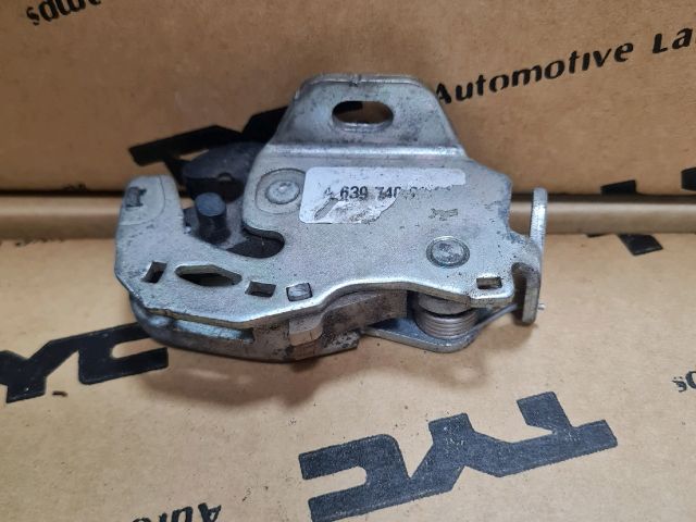 bontott MERCEDES-BENZ VITO Jobb Csomagtérajtó Zárszerkezet