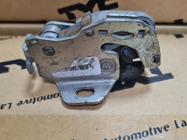 bontott MERCEDES-BENZ VITO Jobb Csomagtérajtó Zárszerkezet