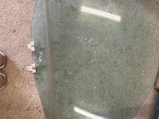 bontott MERCEDES-BENZ VITO Jobb első Ablak