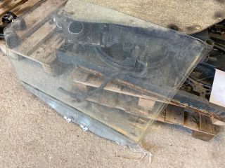 bontott MERCEDES-BENZ VITO Jobb első Ablak