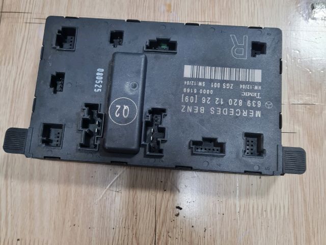 bontott MERCEDES-BENZ VITO Jobb első Ablakemelő Elektronika