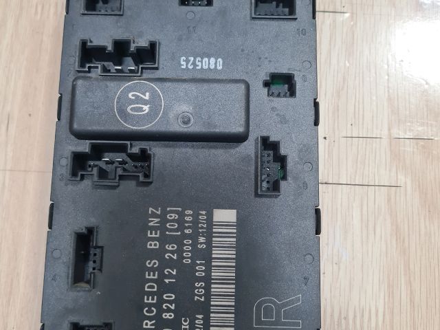 bontott MERCEDES-BENZ VITO Jobb első Ablakemelő Elektronika