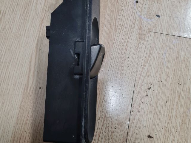 bontott MERCEDES-BENZ VITO Jobb első Ablakemelő Kapcsoló Keret