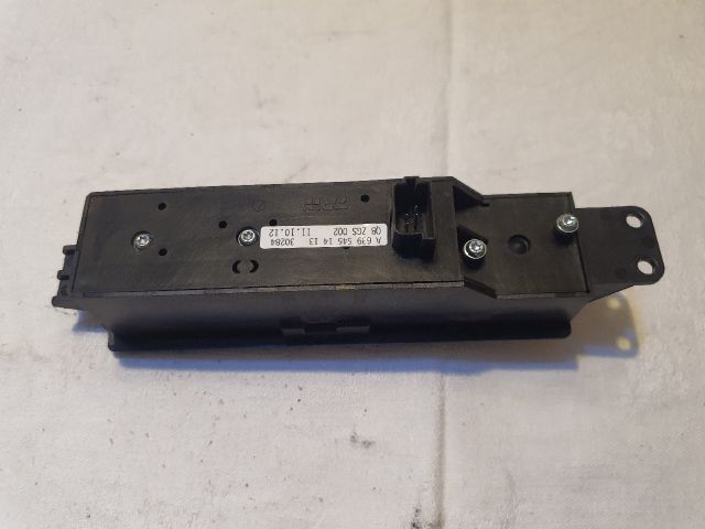 bontott MERCEDES-BENZ VITO Jobb első Ablakemelő Kapcsoló