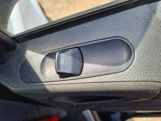 bontott MERCEDES-BENZ VITO Jobb első Ablakemelő Kapcsoló