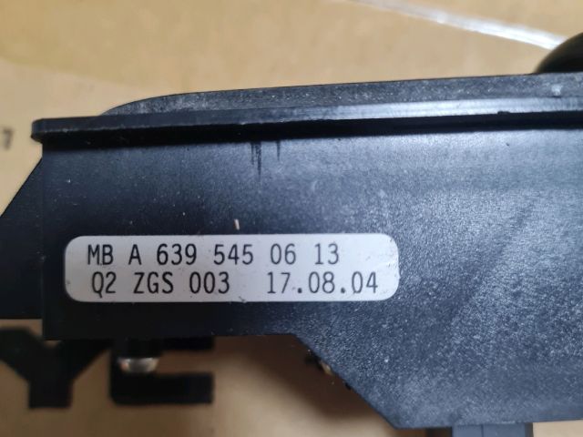 bontott MERCEDES-BENZ VITO Jobb első Ablakemelő Kapcsoló