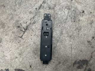 bontott MERCEDES-BENZ VITO Jobb első Ablakemelő Kapcsoló