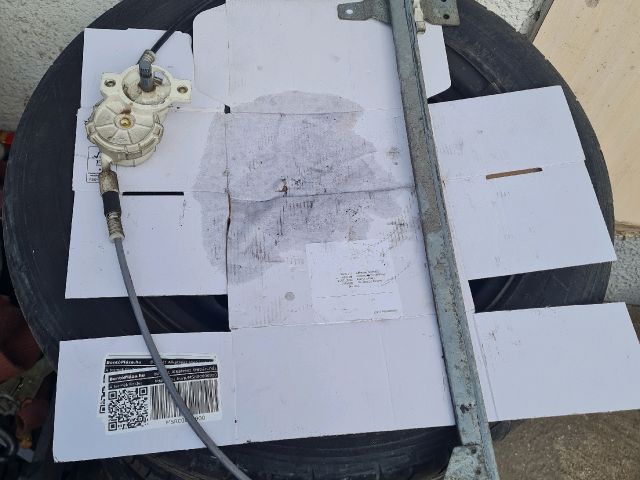 bontott MERCEDES-BENZ VITO Jobb első Ablakemelő Szerkezet (Mechanikus)