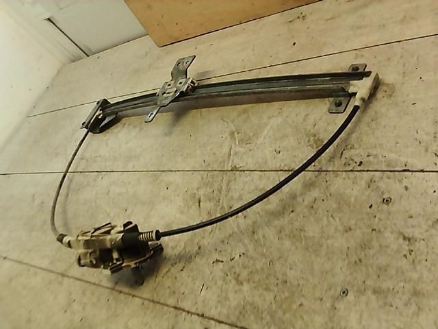 bontott MERCEDES-BENZ VITO Jobb első Ablakemelő Szerkezet (Mechanikus)