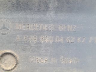 bontott MERCEDES-BENZ VITO Jobb első Ajtó Díszléc