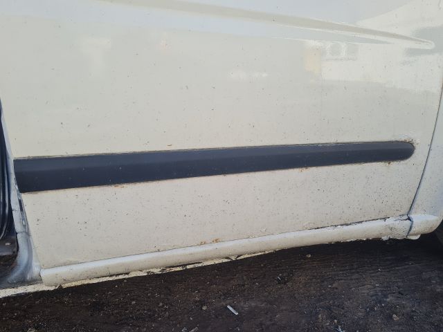 bontott MERCEDES-BENZ VITO Jobb első Ajtó Díszléc