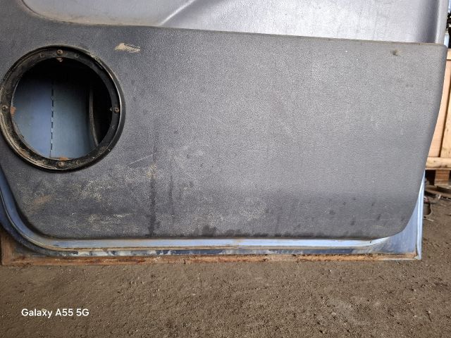 bontott MERCEDES-BENZ VITO Jobb első Ajtó (Részeivel)