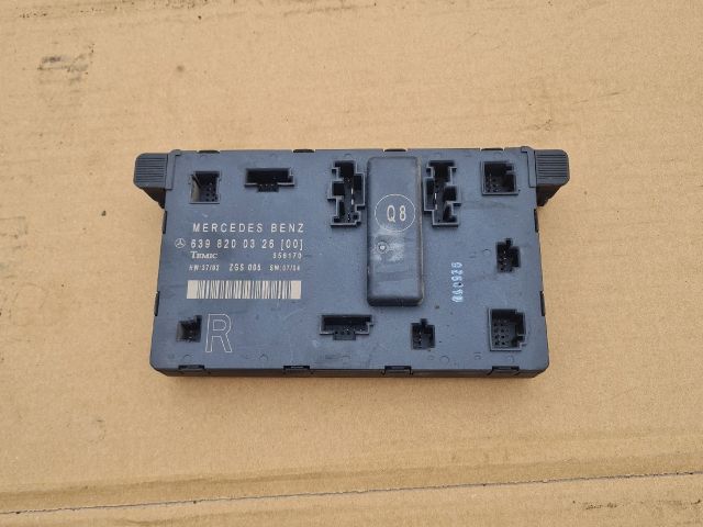 bontott MERCEDES-BENZ VITO Jobb első Ajtó Vezérlőegység