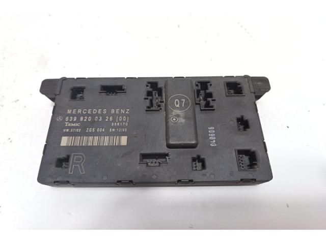 bontott MERCEDES-BENZ VITO Jobb első Ajtó Vezérlőegység