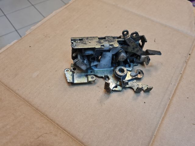 bontott MERCEDES-BENZ VITO Jobb első Ajtózár