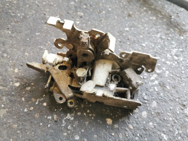 bontott MERCEDES-BENZ VITO Jobb első Ajtózár