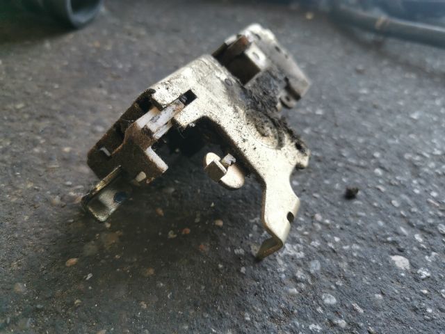 bontott MERCEDES-BENZ VITO Jobb első Ajtózár