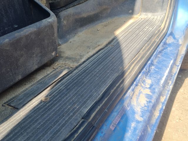 bontott MERCEDES-BENZ VITO Jobb első Belső Küszöb Burkolat