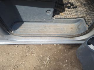 bontott MERCEDES-BENZ VITO Jobb első Belső Küszöb Burkolat