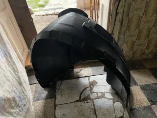 bontott MERCEDES-BENZ VITO Jobb első Dobbetét (Kerékjárati, Műanyag)