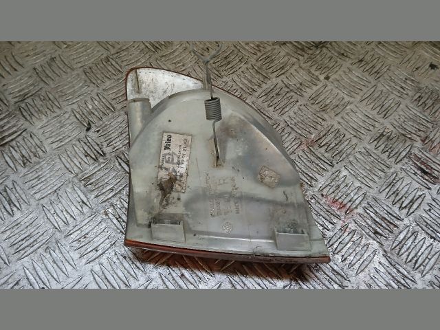 bontott MERCEDES-BENZ VITO Jobb első Irányjelző