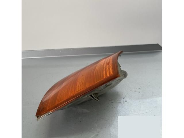 bontott MERCEDES-BENZ VITO Jobb első Irányjelző