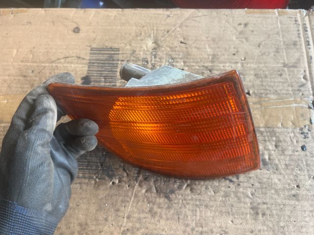 bontott MERCEDES-BENZ VITO Jobb első Irányjelző