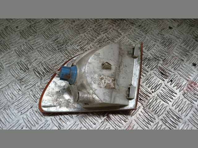 bontott MERCEDES-BENZ VITO Jobb első Irányjelző