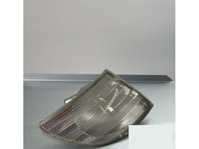 bontott MERCEDES-BENZ VITO Jobb első Irányjelző