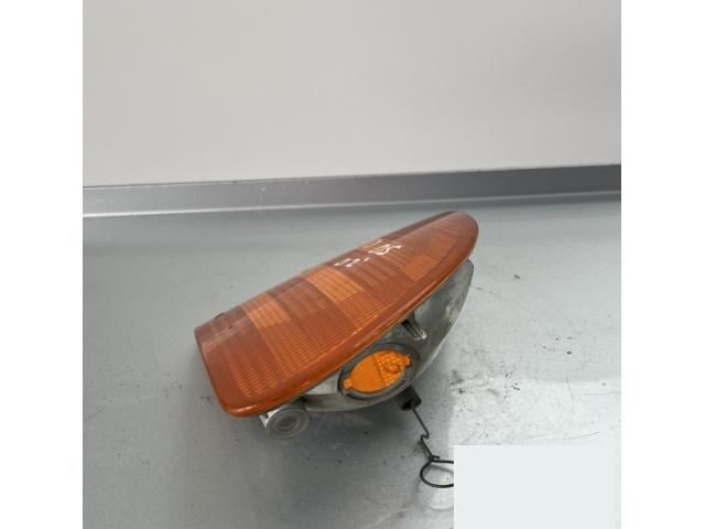 bontott MERCEDES-BENZ VITO Jobb első Irányjelző